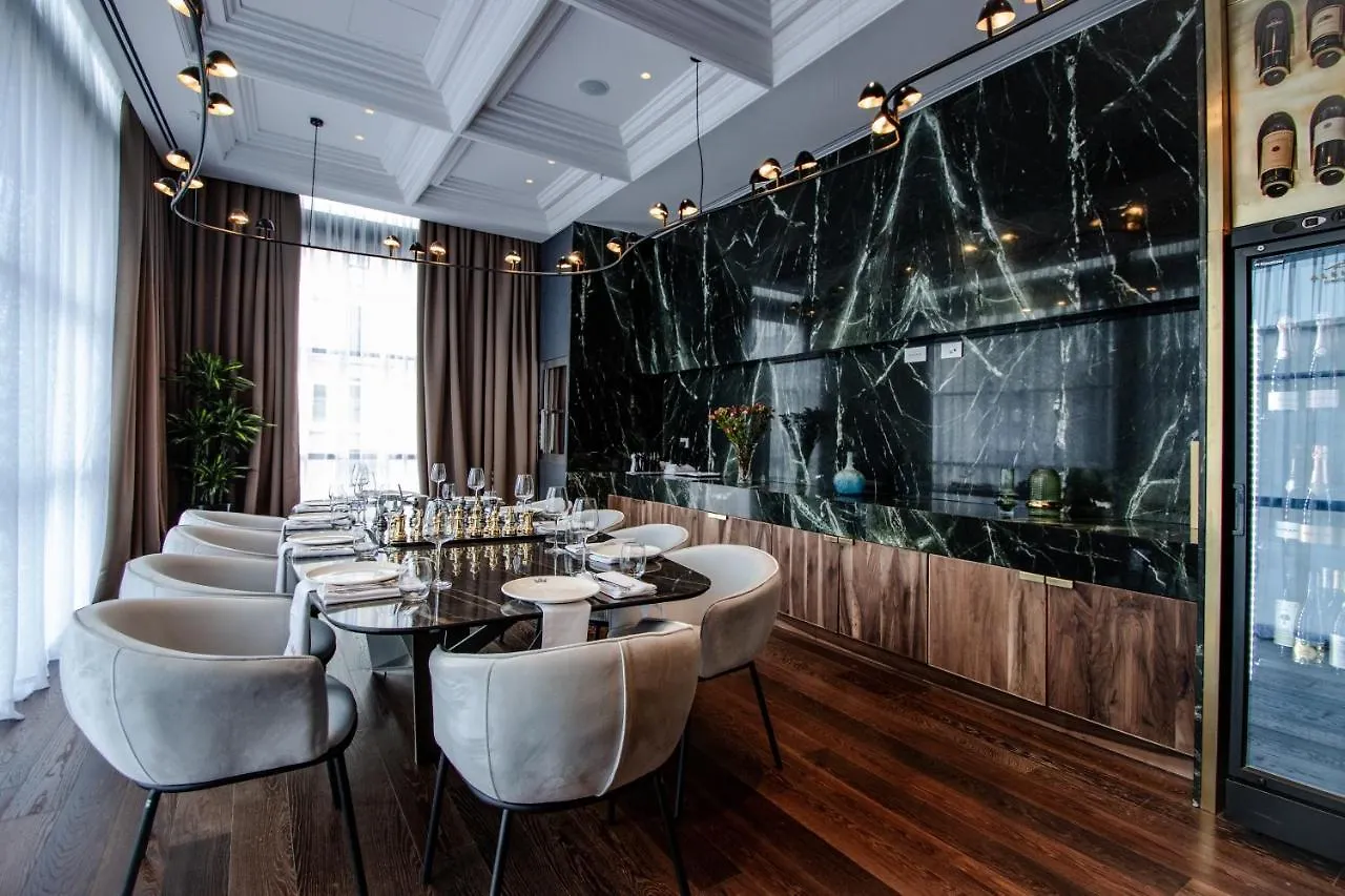 The Crown Boutique Hotel & Spa Tirana