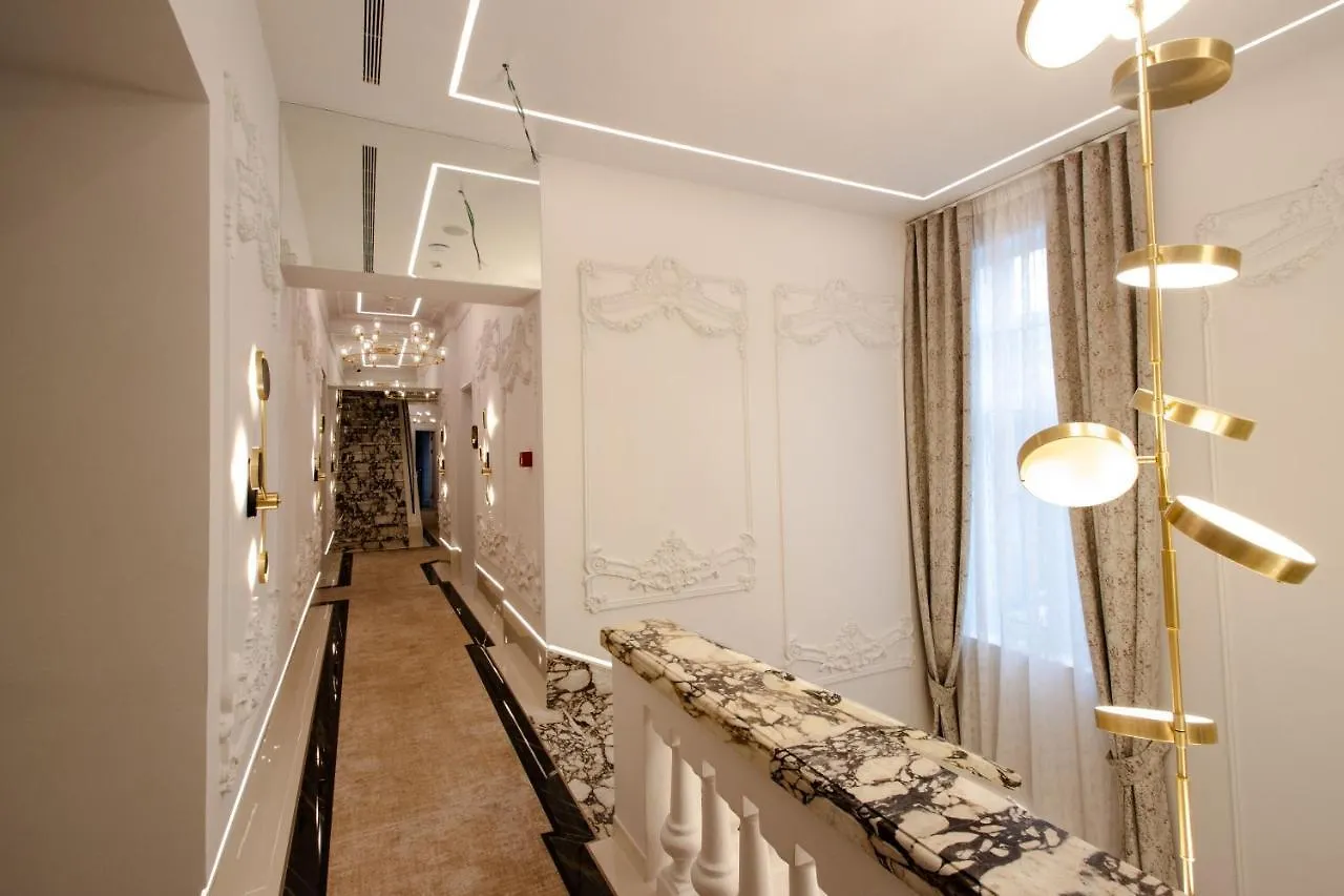The Crown Boutique Hotel & Spa Tirana Albania