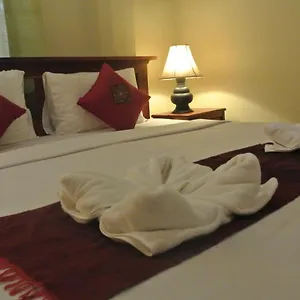 https://villa-saykham.hotelsluangprabang.com